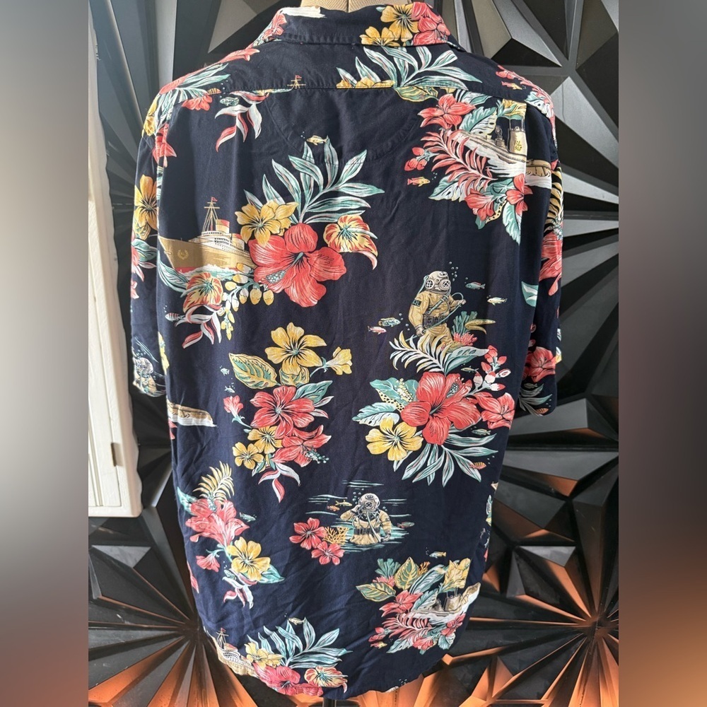 Polo Ralph Lauren Men's Floral Hawaiian Camp Collar Shirt - Picture 2 of 7